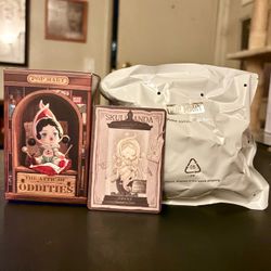The Attic of Oddities Series Secret - Buried in Dust (Skullpanda)