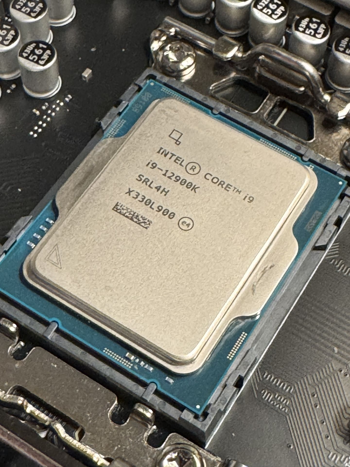 Intel Core i9-12900K - Core i9 12th Gen Alder Lake 16-Core (8P+8E) 3.2 GHz LGA 1700 125W Intel UHD Graphics 770 Desktop Processor
