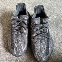 Yeezy Boost Shoes