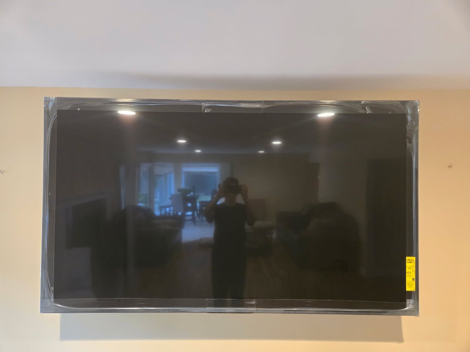 76 In Sony Smart TV