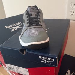 NEW Reebok Nano Size 7 Women