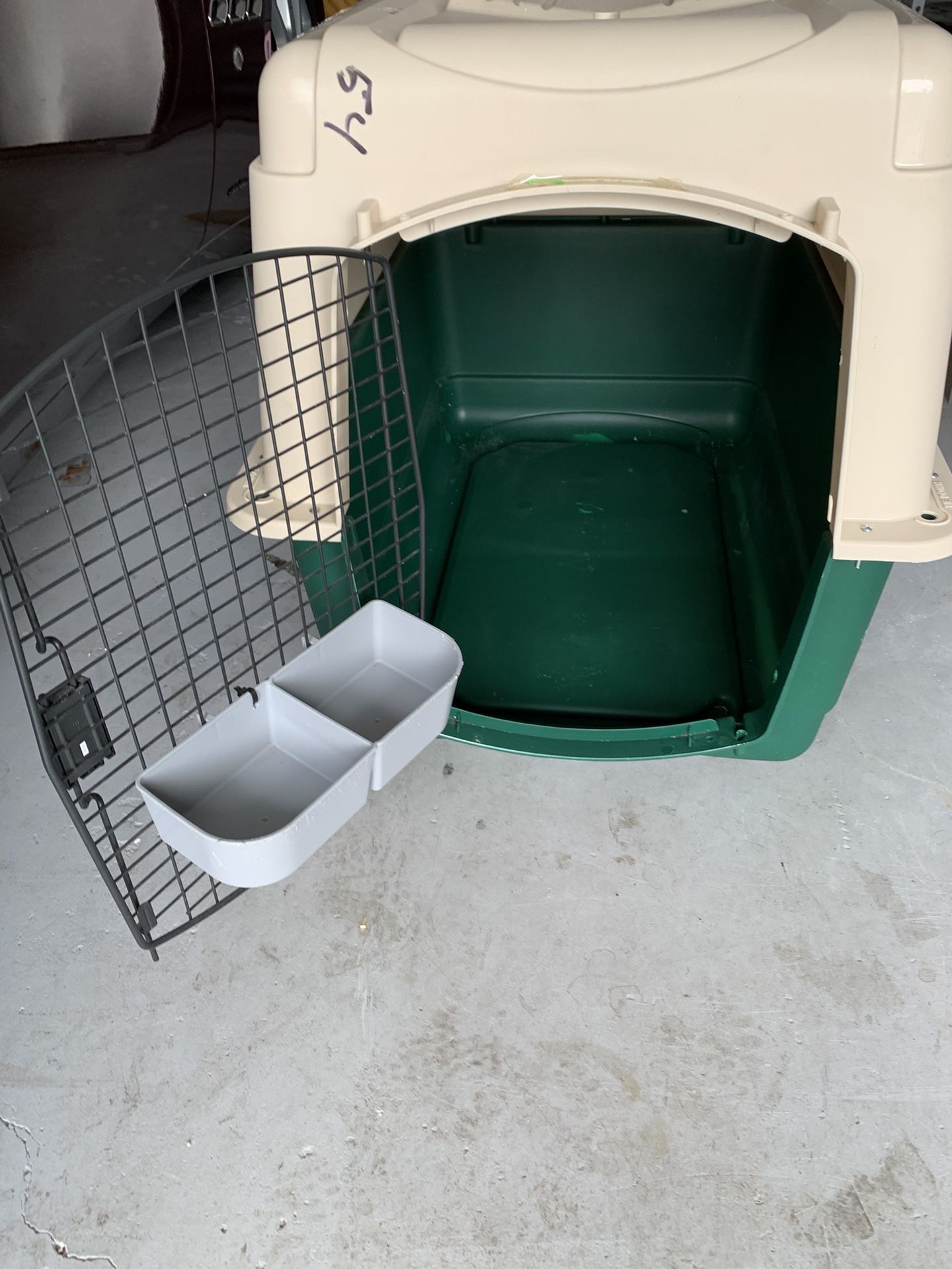 Dog Crate 