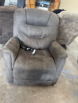 Reclainer electric chairs
