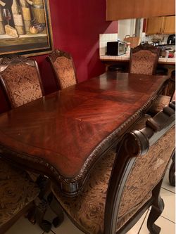 Wood Dining Table with 6 Chairs