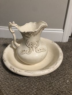 Antique Wash And Pitcher 