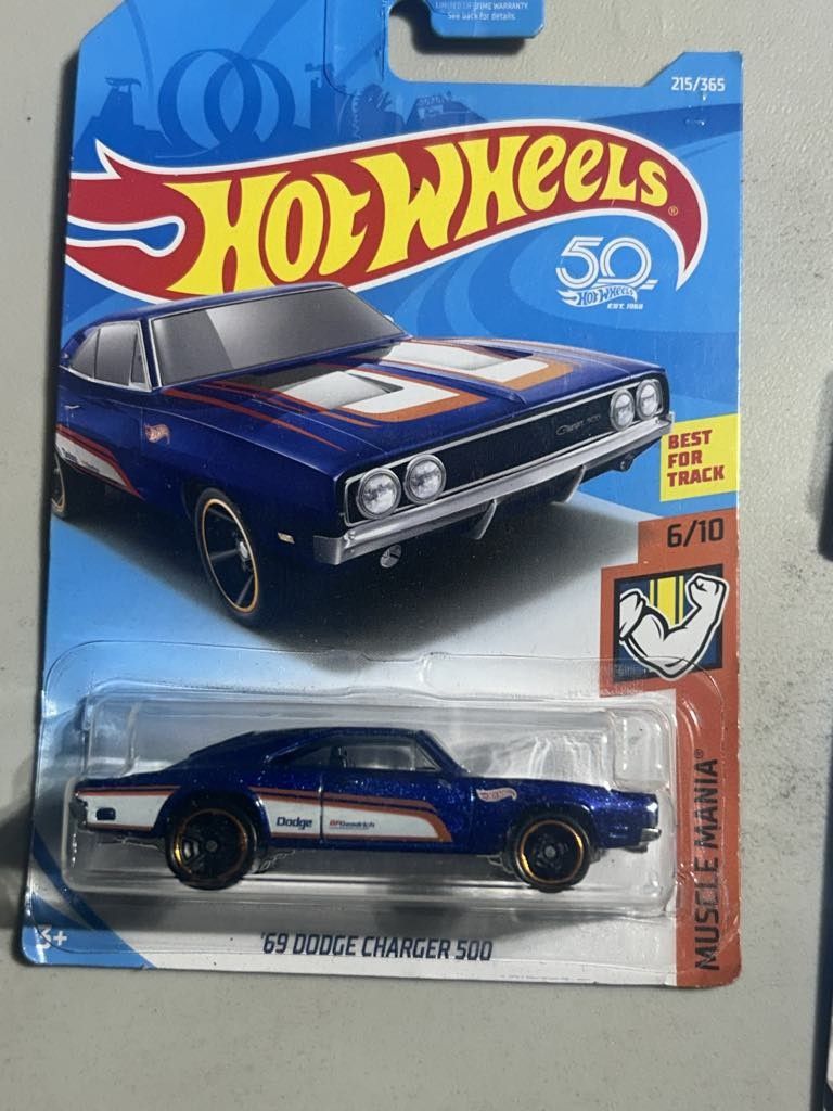 Hotwheels '69 Dodge Charger 500