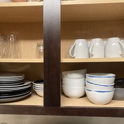 Moving Sale! Kitchen Supplies, Furniture, Etc For Sale!