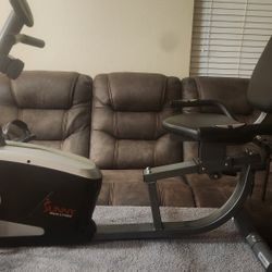 Sunny Health And Fitness Recumbant Bike