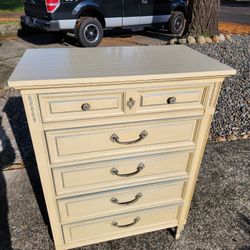 Vintage/Project DIXIE French Provincial 5 DRAWER CHEST DRESSER!