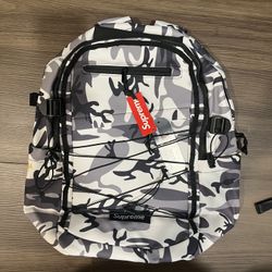 Supreme Backpack ‘snow camo’ (ss25)