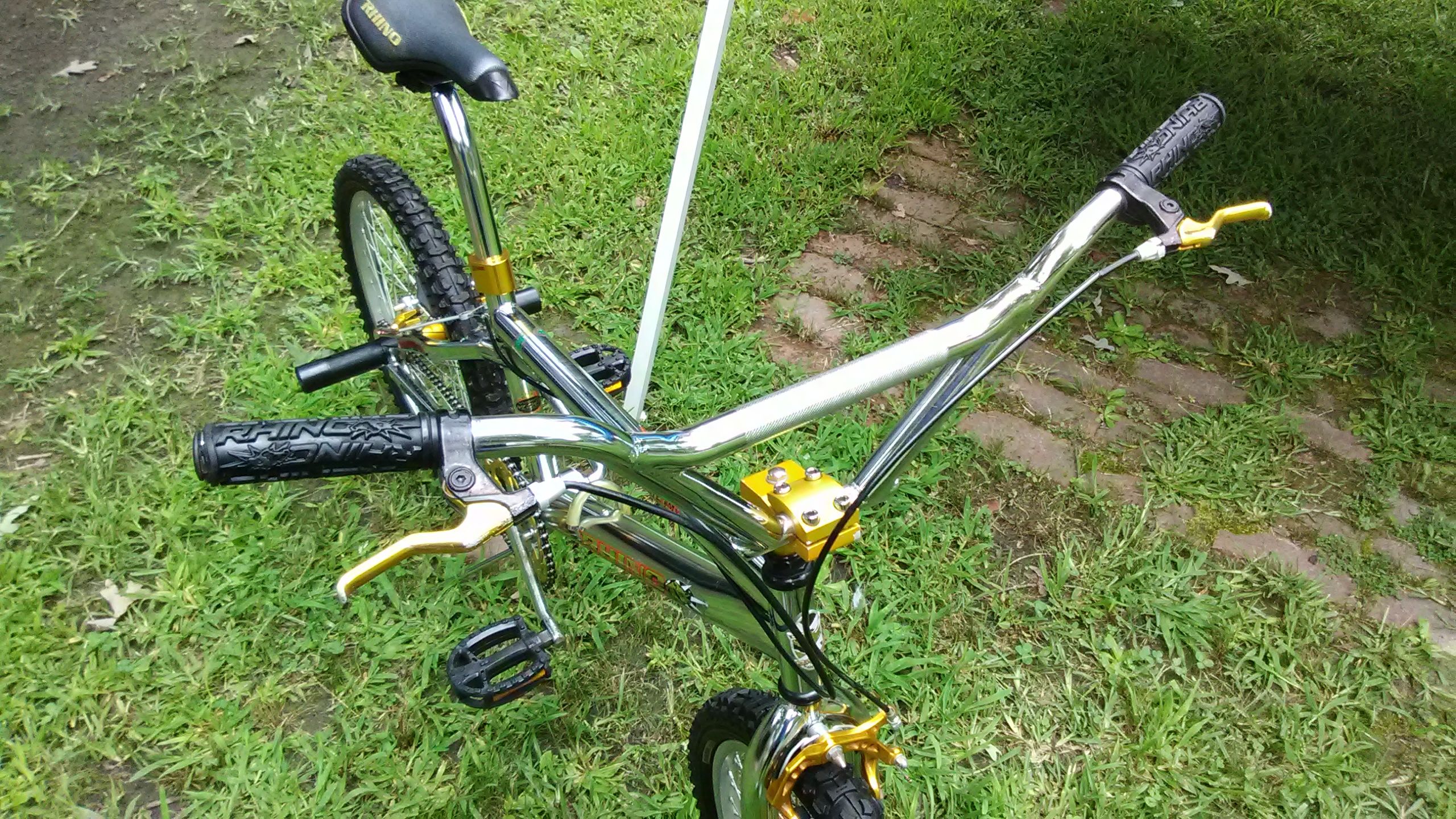 Rhino turn n on sale burn bmx price