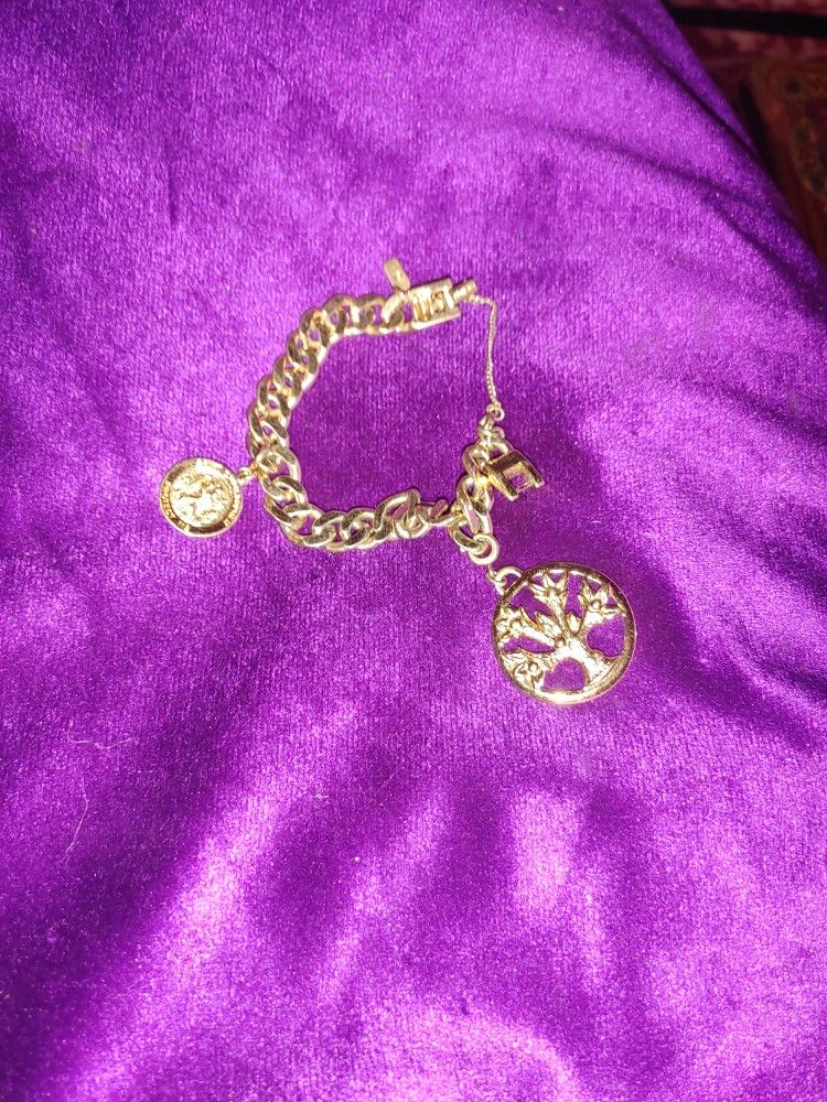 Monet Vintage Charm bracelet