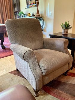 Grey Lazyboy Recliner