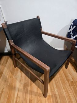 Leather sling chair