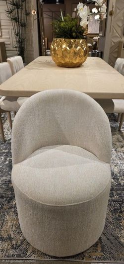 Beautiful Ash Wood 7 Pc Dining Collection!!!