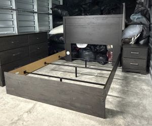 Queen bedroom set