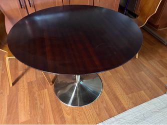 Free round table 39”