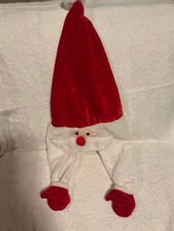 Santa Novelty Christmas Hat ā Plush Santa Face with Dangling Legs