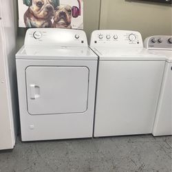 Kenmore He Top Load Washer With Agitator And Gas Dryer Set In White