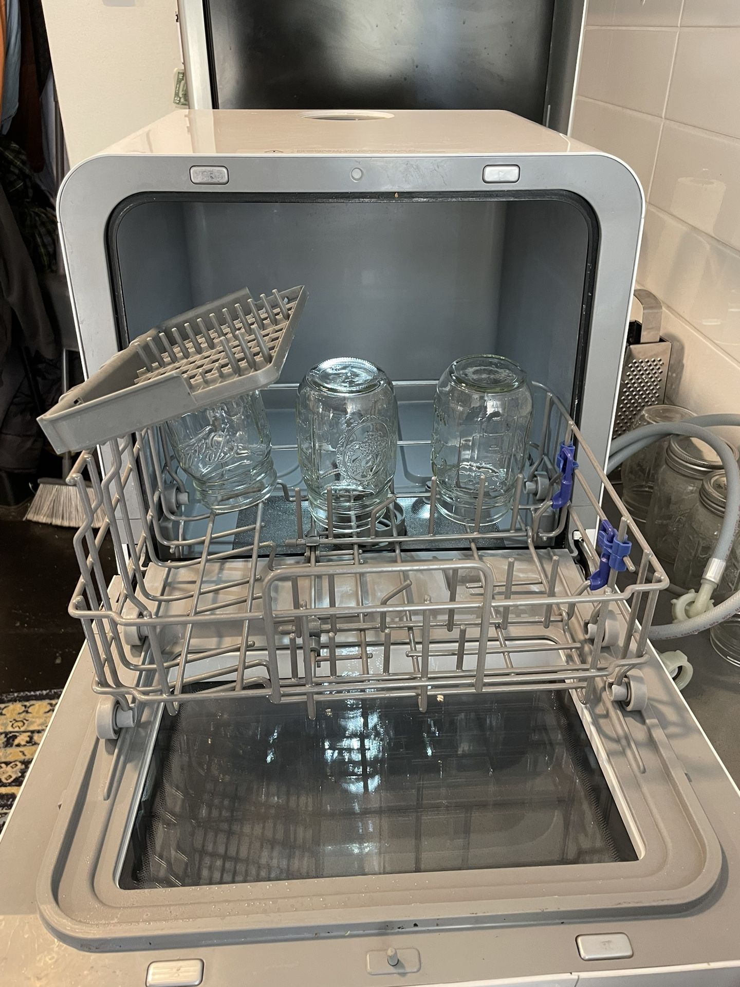 Farberware Portable Dishwasher 