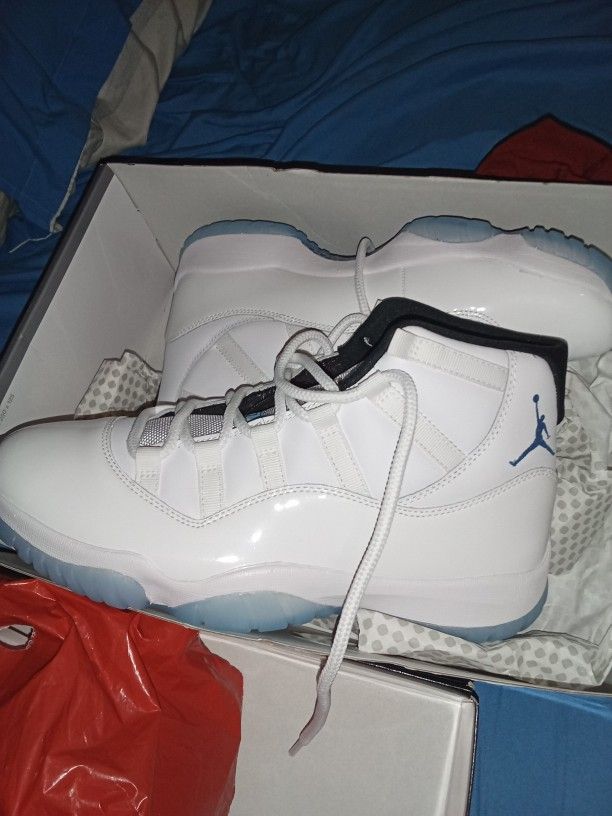 Jordan 11s