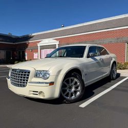 2005 Chrysler 300c Hemi Clean Title Low Mileage 