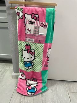 Hello Kitty Blanket 