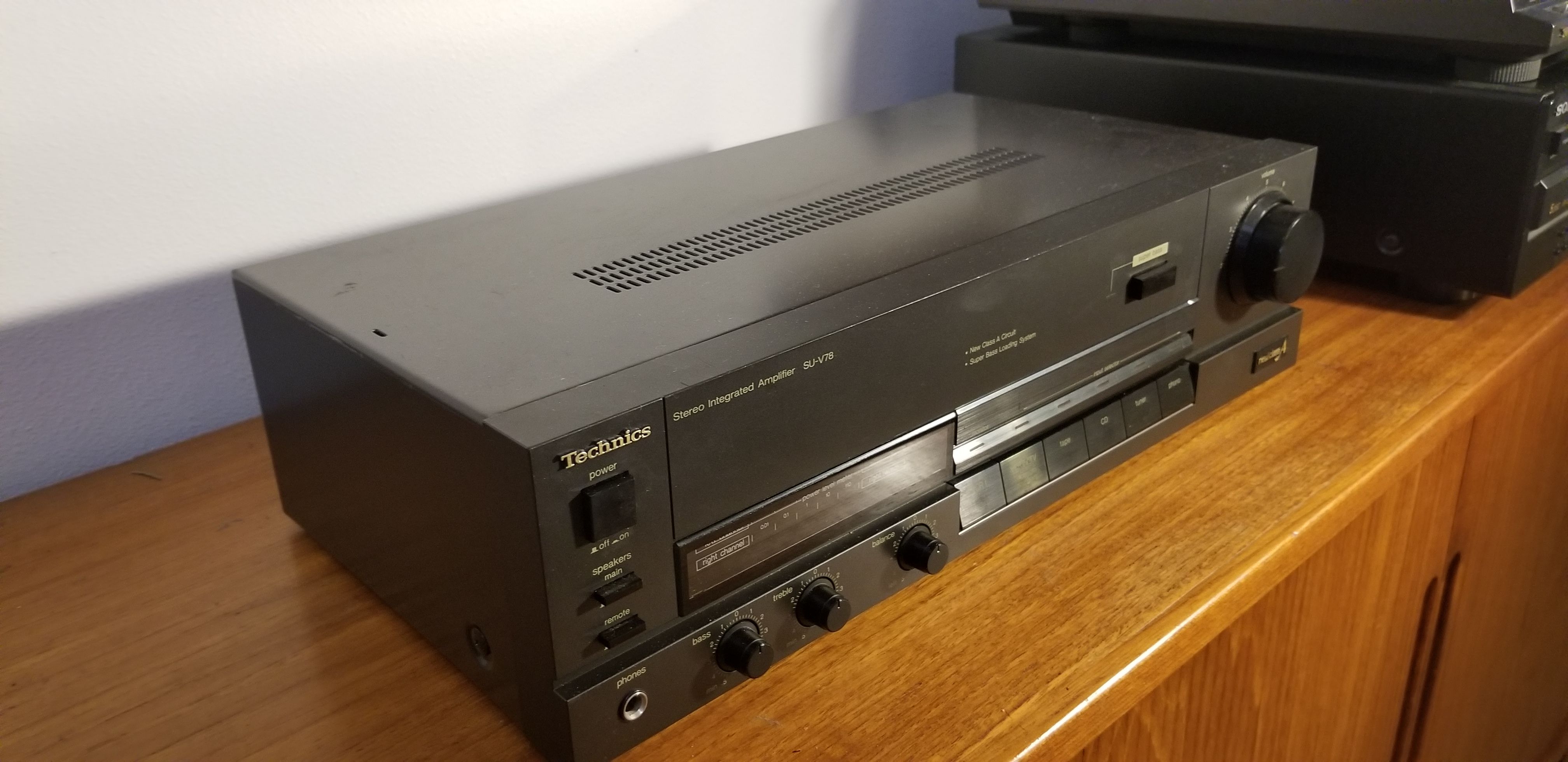 Technics SU-V78 Integrated Stereo Amplifier
