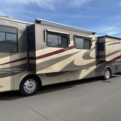 2004 Monaco diplomat 40ft 8.3 cummins diesel pusher 350hp with 50k miles 