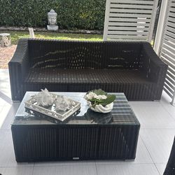 Mueble con sus Cogines