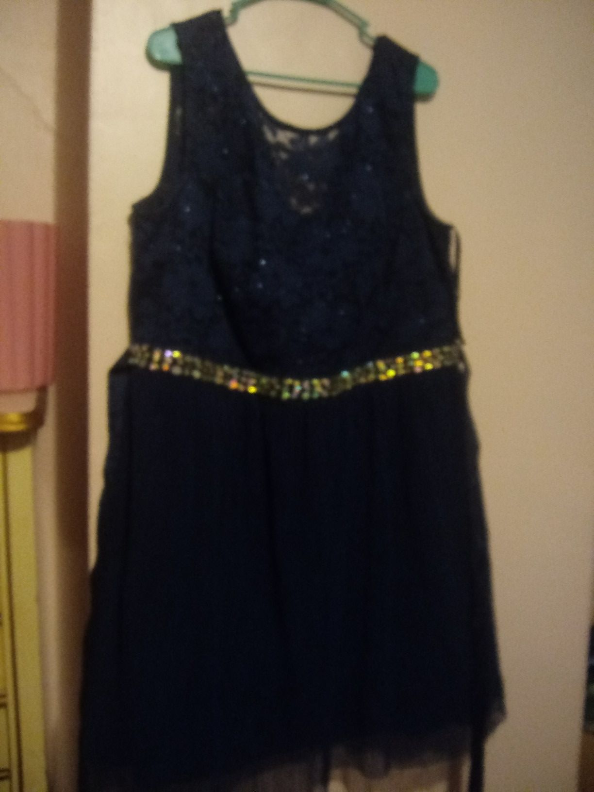 New prom or party dress never worn