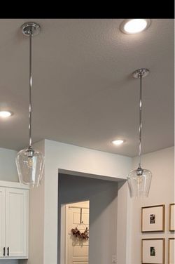Light Fixtures  (2)