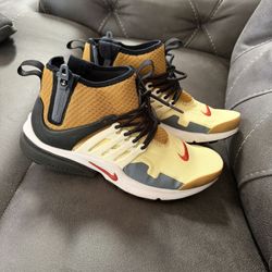 Men Nike Shoes