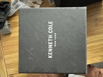 Watch Kenneth Cole