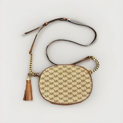 Women’s Jet Set Travel Medium  Signature Logo Crossbody MK Bag