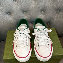 Gucci shoes