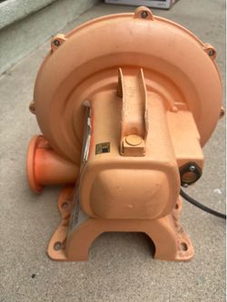 Blower for kids jumper