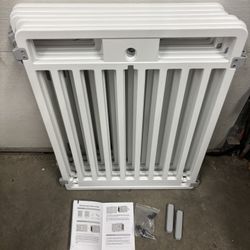 New 6-Panel Pet Playpen White with Locking Door