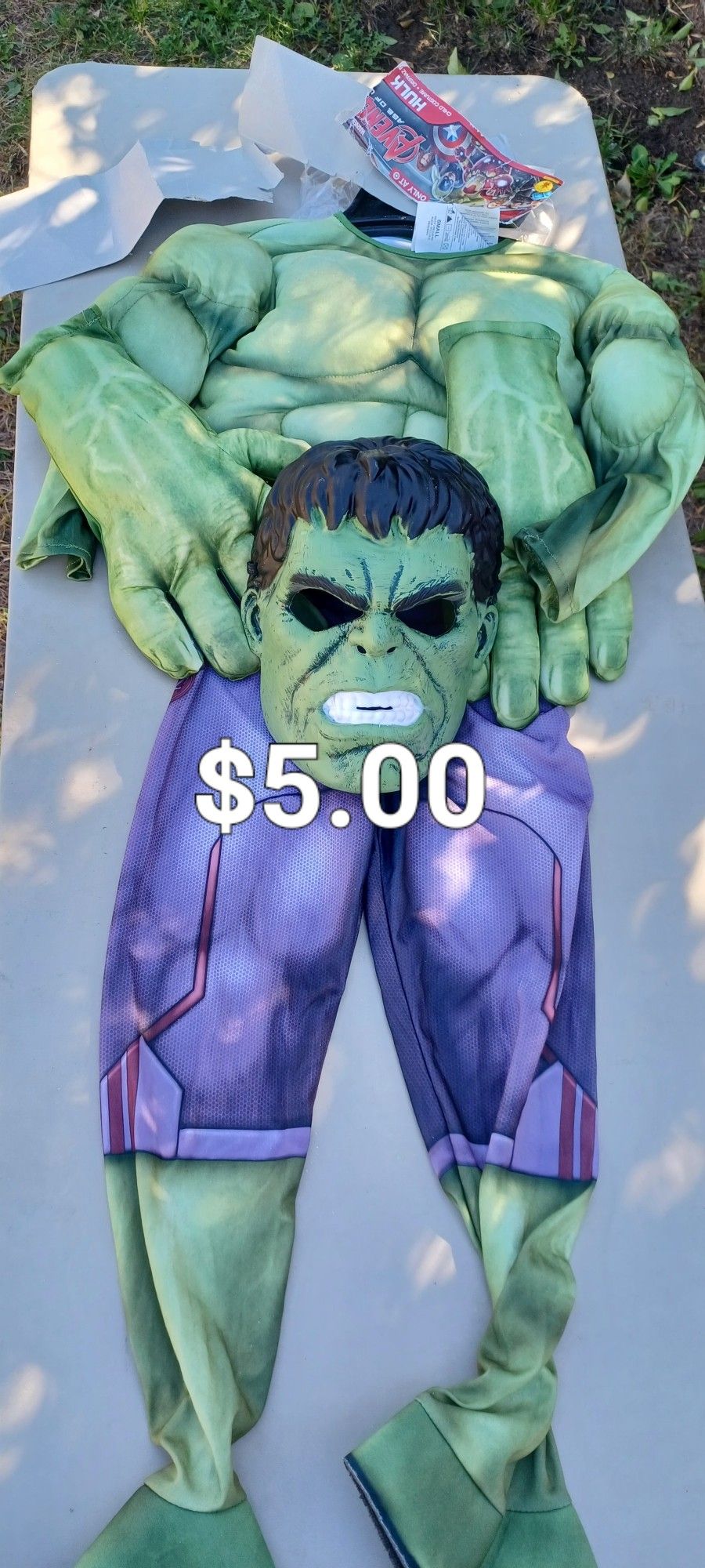  Costume  Boy $5.00  The Hulk  Complete In Excellent Condition  Size(S)