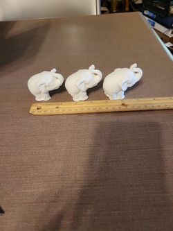 3 Bisque Ready-to-paint Tiny Elephants 