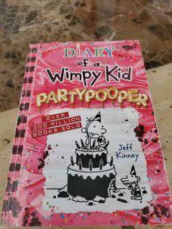Diary of a Wimpy Kid: Partypooper by Jeff Kinney (Comes with knitted pouch)