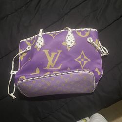 Louis Vuitton 