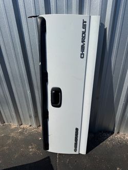 Chevy Gmc Silverado Sierra Tailgate