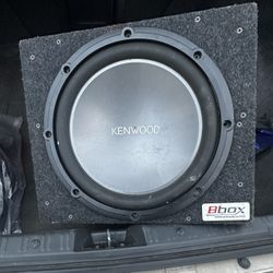 Subwoofer Kenwood en Caja BBox 