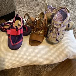 3 Girls Sandals 🩴 