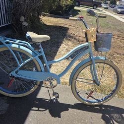 women Bike Huffy Size 26 $150