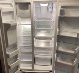 Side-by-Side Refrigerator with Ice Maker