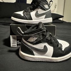 Toddler Shoes Nike 5c Box Included