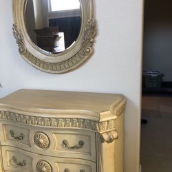 Mirror and dresser chest