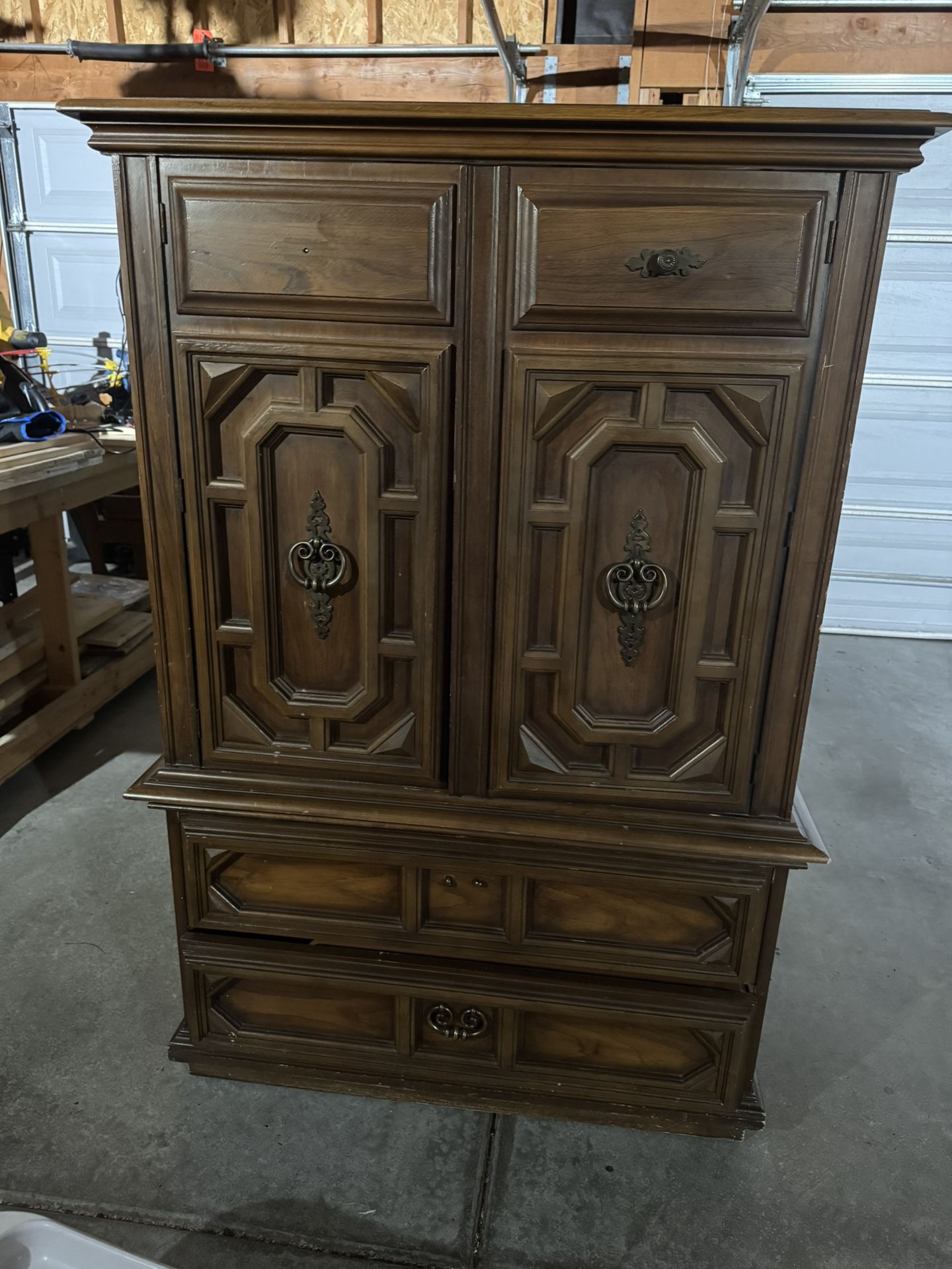 Solid Wood Vintage Bedroom Set – 2 Nightstands + Matching Armoire